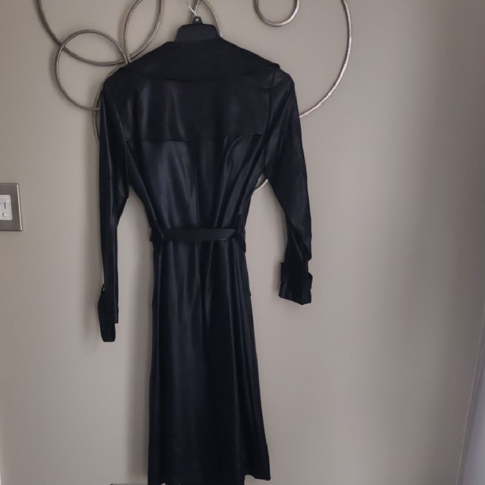 Noize Women's Elegant Black Faux Leather Trench Coat - Picture 6 of 9